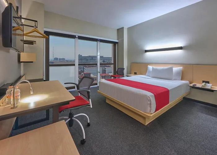 Express By Marriott Ciudad De Patio Universidad