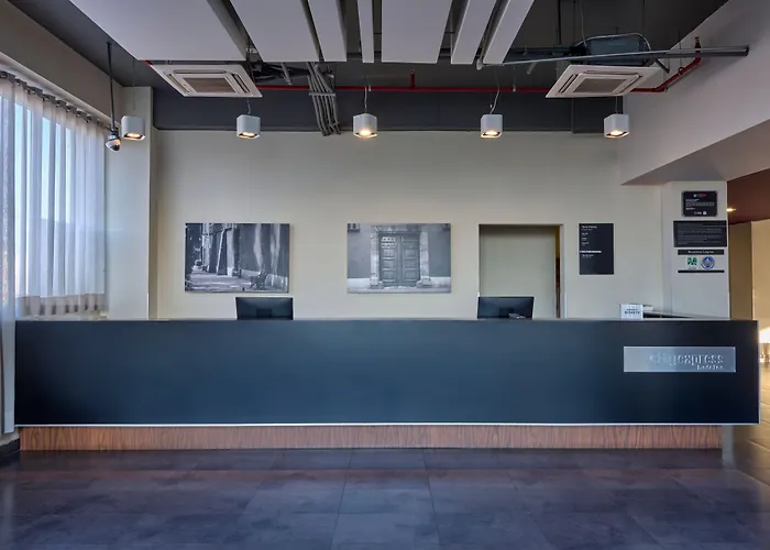Hotel Express By Marriott Ciudad De Patio Universidad