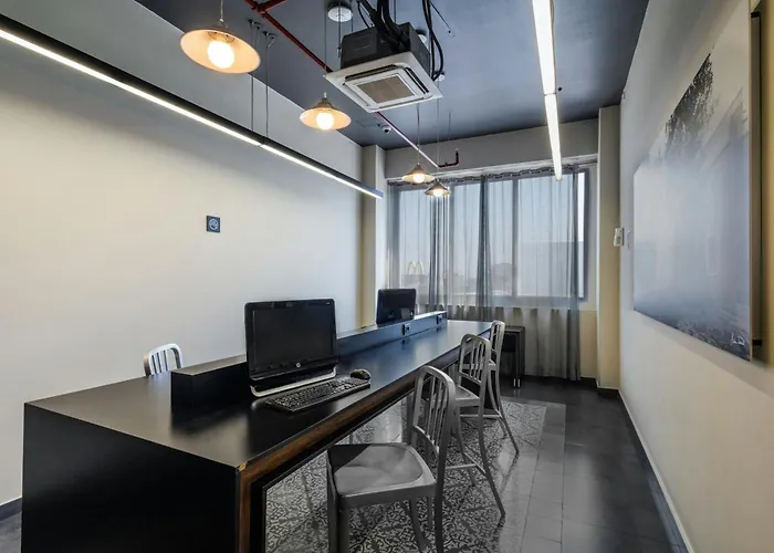 Hotel Express By Marriott Ciudad De Patio Universidad 3*