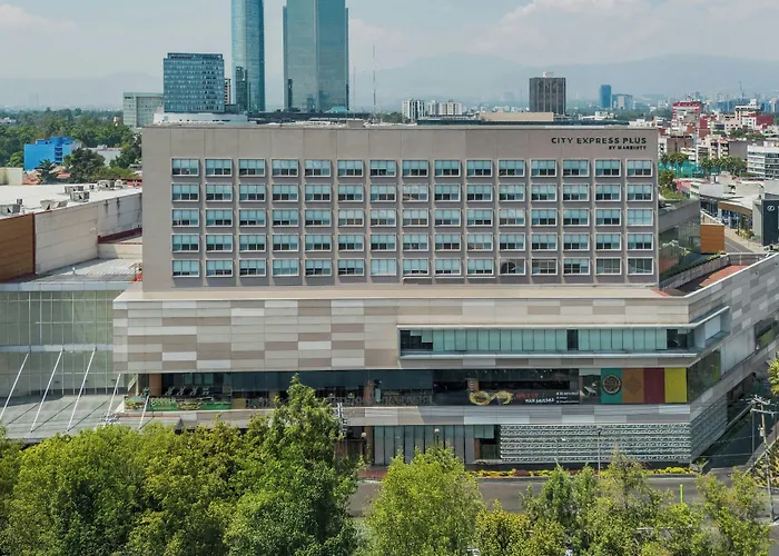 Hotel Express By Marriott Ciudad De Patio Universidad